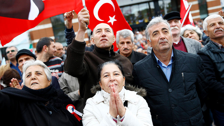 Єврокомісія у середу надасть план скасування віз для Туреччини - ЗМІ Поштівка