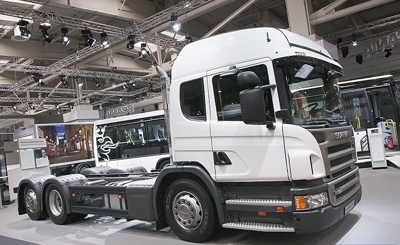 Виробників вантажівок в ЄС можуть оштрафувати на 10 млрд євро Поштівка