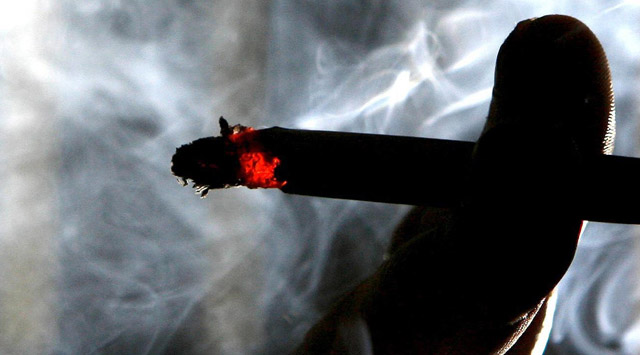 Пасивне куріння підвищує на 30% ризик інсульту Поштівка