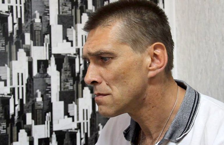 Житомирський журналіст два роки бореться з «кремлівськими тролями» в мережі Поштівка