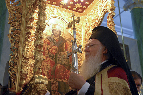 Рада просить у Вселенського патріарха автокефалії для української церкви Поштівка
