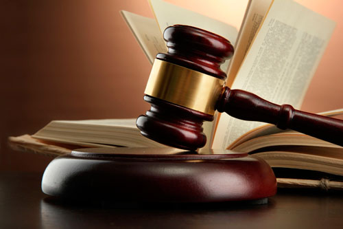 Рада ухвалила новий закон про судоустрій Поштівка