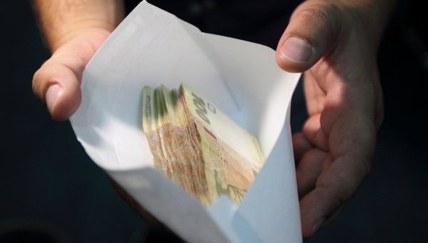 Тіньова економіка в Україні становить 40% від ВВП Поштівка