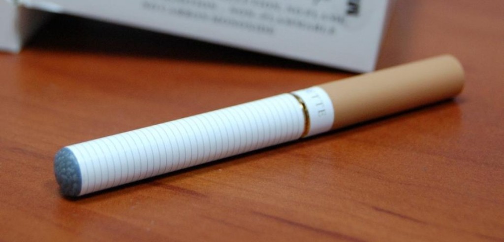 В електронних цигарках знайдені два типи канцерогенів Поштівка image 2