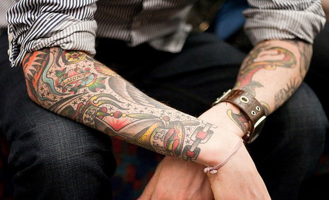 Татуювання допомагають влаштуватися на цікаву роботу Поштівка