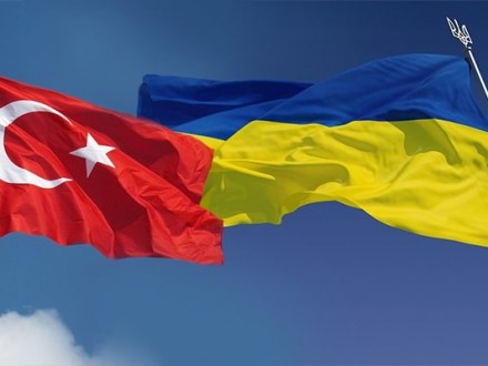 Україна і Туреччина розширять співпрацю у сфері оборонної промисловості Поштівка