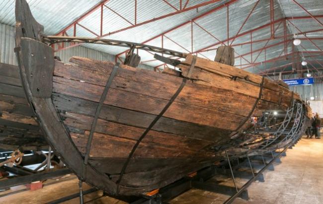 У Запоріжжі відреставрували козацькі кораблі XVII і XVIII століття Поштівка