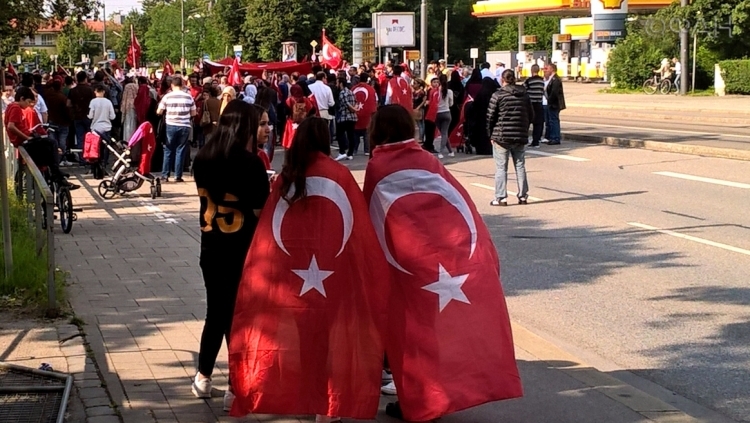 В Анкарі заборонили масові зібрання Поштівка