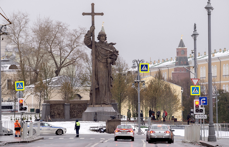 Німецька преса насміхається з нововстановленого пам’ятника Володимиру у Москві Поштівка