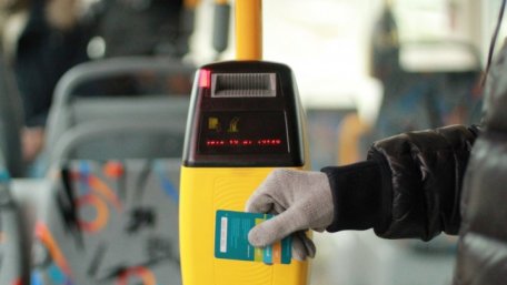 Вінниця впроваджує електронний квиток у транспорті Поштівка