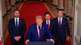 Трамп і посіпаки. Trump