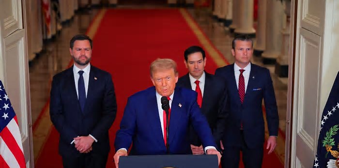 Трамп і посіпаки. Trump