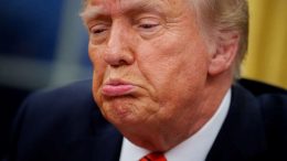 trump Трамп ідіот